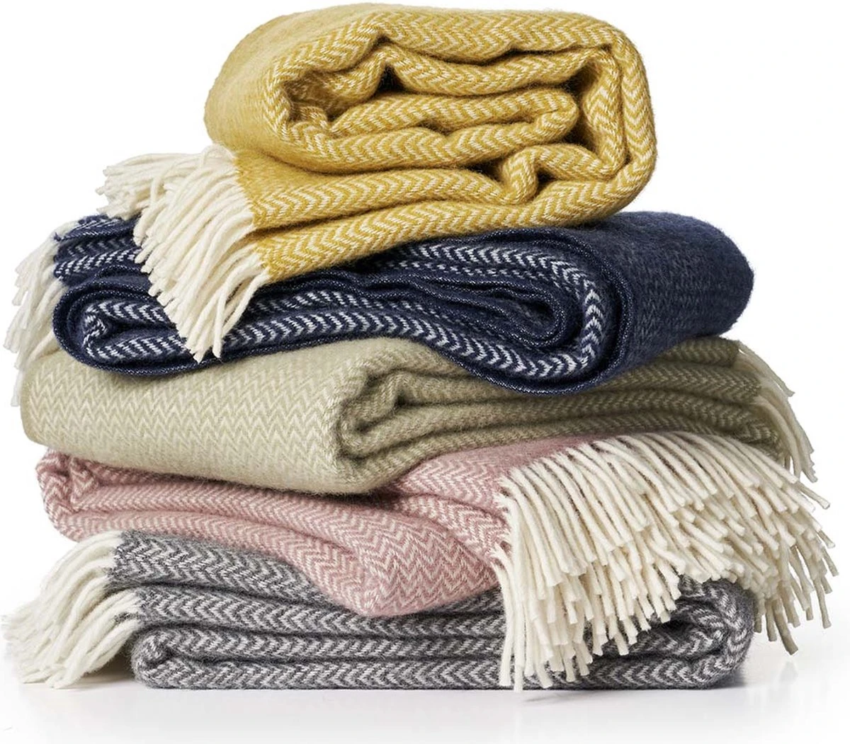 Klippan Yllefabrik Klippan - Chevron - Plaid - Grey - Grijs - 100% Wol - Ecologische Wol - 130cm X 200cm - Met Franjes - Wasbaar 6 Klippan Yllefabrik Klippan - Chevron - Plaid - Grey - Grijs - 100% Wol - Ecologische Wol - 130cm X 200cm - Met Franjes - Wasbaar - Afbeelding 4