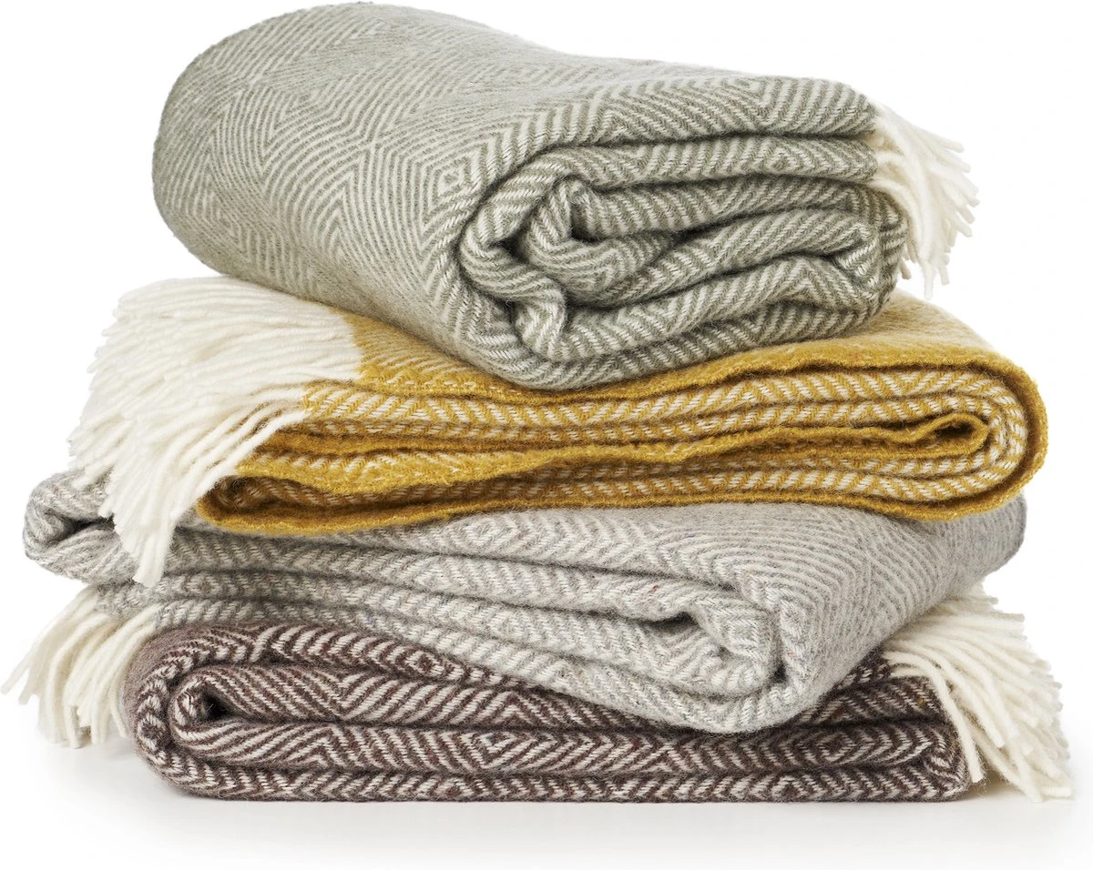 Klippan Recycled Wollen Plaid - Gooseye - Geel - 130x200cm 4 Klippan Recycled Wollen Plaid - Gooseye - Geel - 130x200cm - Afbeelding 2