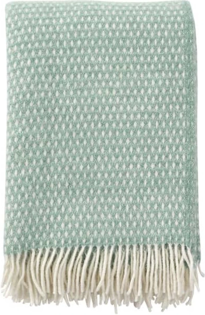 Klippan Yllefabrik Klippan - Knut - Plaid - Deken - Woondeken - Jade - Lichtgroen - Groen - 100% Wol - Wasbaar - Eco Wol 3 Klippan Yllefabrik Klippan - Knut - Plaid - Deken - Woondeken - Jade - Lichtgroen - Groen - 100% Wol - Wasbaar - Eco Wol