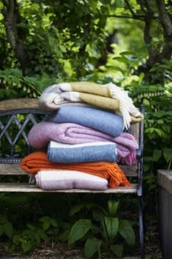 Klippan Yllefabrik Klippan- Gotland Stripe Petrol- Woondeken - Plaid - 100% Gotland Wol - 130cm X 200cm - -Klippan 800x1200 7