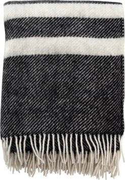 Klippan Yllefabrik Klippan - Wollen Plaid - Gotland Stripe -zwart- 130x180 Cm
